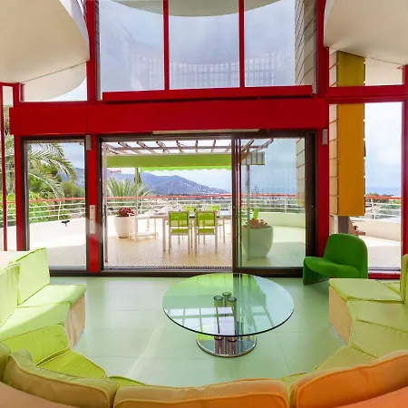 Vallpineda Avenida Miquel Utrillo