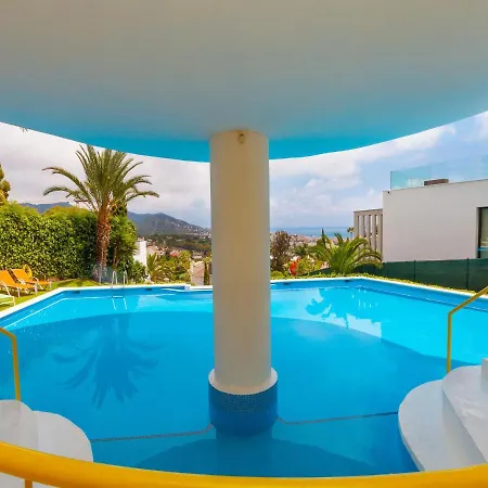 Vallpineda Avenida Miquel Utrillo By Interhome *